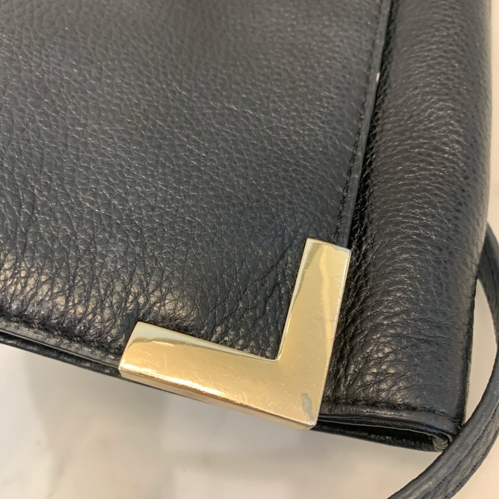 Michael Kors Hand Bag - Picture 5 of 5